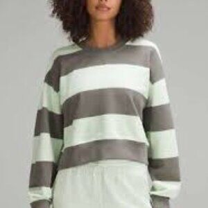 Lululemon cropped sweatshirt